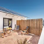 Bed & Breakfast Lemon Tree