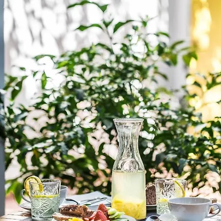 Bed and breakfast Lemon Tree