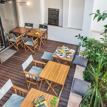 Lemon Tree فندق مبيت وإفطار