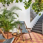 Lemon Tree Bed and breakfast