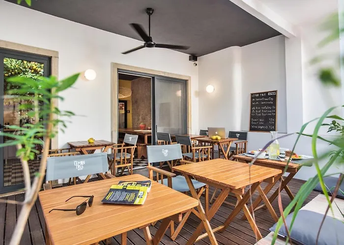 Lemon Tree Bed and breakfast 4*